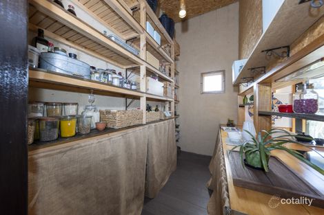 Property photo of 10 Green Place Eltham VIC 3095