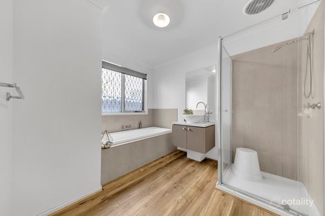 Property photo of 15 Elsmore Street Tarneit VIC 3029