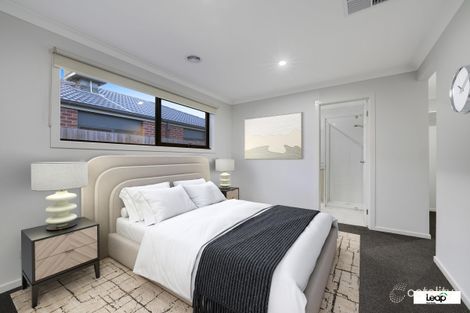 Property photo of 6 Foxtail Circuit Wallan VIC 3756