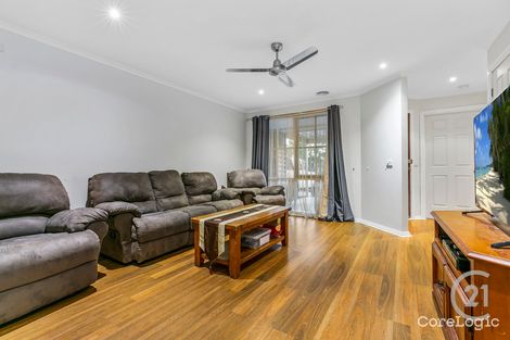 Property photo of 2 Joy Mews Pakenham VIC 3810