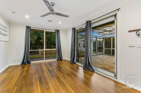 Property photo of 2 Joy Mews Pakenham VIC 3810