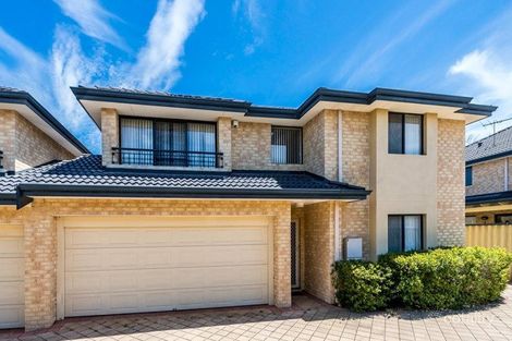 28b Pearl Rd, Cloverdale, WA 6105