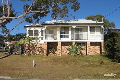 27 Peel St, Toukley, NSW 2263