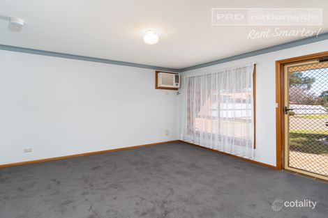 Property photo of 3/2 Borneo Place Ashmont NSW 2650