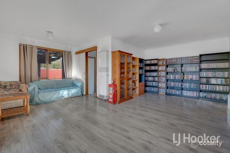 15 Corriedale Rd, Melton West, VIC 3337