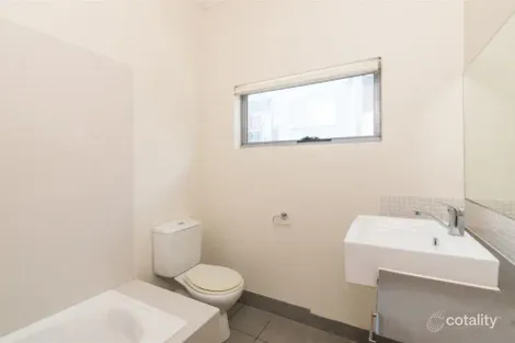 Property photo of 23/108 Nicholson Street Greenslopes QLD 4120