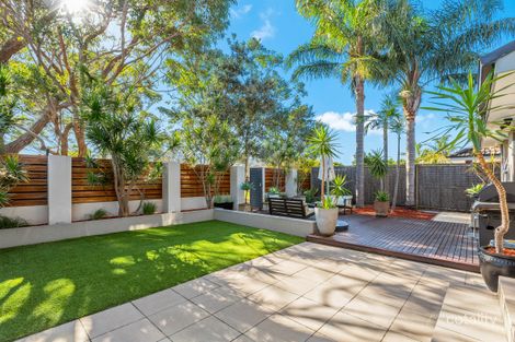 Property photo of 42 Dransfield Avenue Mascot NSW 2020