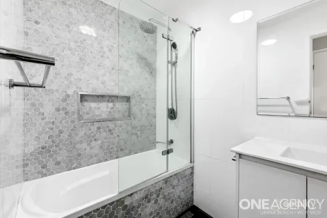 Property photo of 2 Newcastle Street Springfield NSW 2250