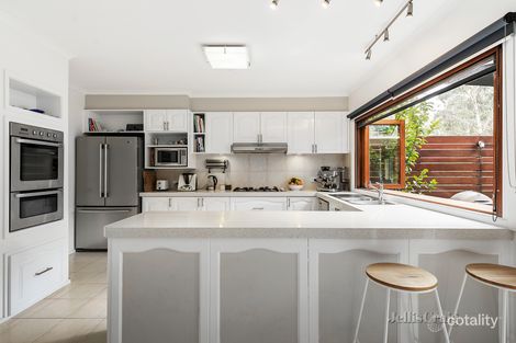 Property photo of 23 Baradine Terrace Donvale VIC 3111