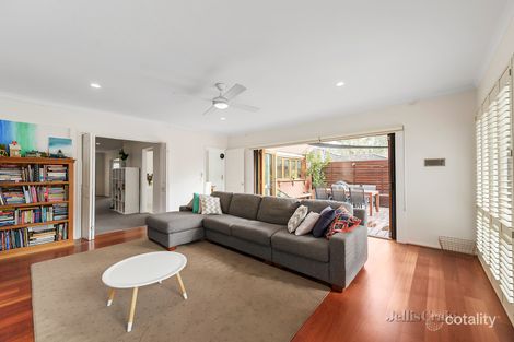 Property photo of 23 Baradine Terrace Donvale VIC 3111
