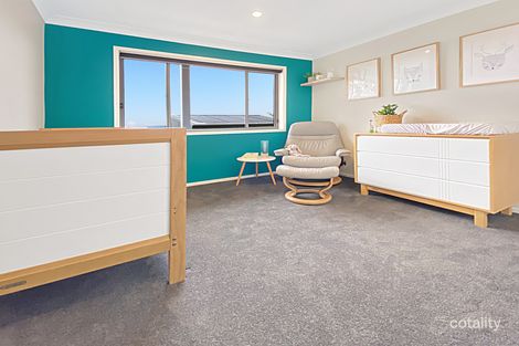 Property photo of 77 The Crest Mirador NSW 2548