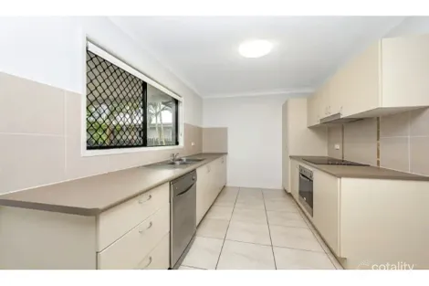 Property photo of 15 Lashmar Crescent Deeragun QLD 4818