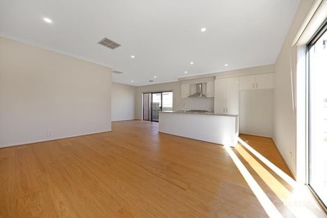 Property photo of 14 Koobush Boulevard Wollert VIC 3750