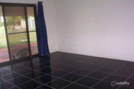 Property photo of 23 Frendon Parade Mount Low QLD 4818