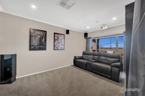 Property photo of 12 Waterway Boulevard Weir Views VIC 3338