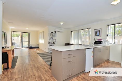 Property photo of 7 Nalgan Court Carramar WA 6031