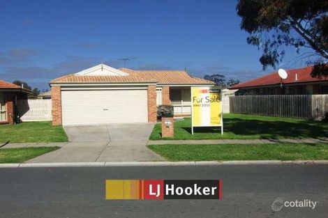 15 Maria Cres, Pakenham, VIC 3810