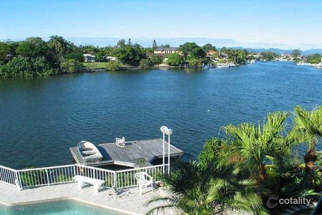 Property photo of 27 Donegal Crescent Bundall QLD 4217