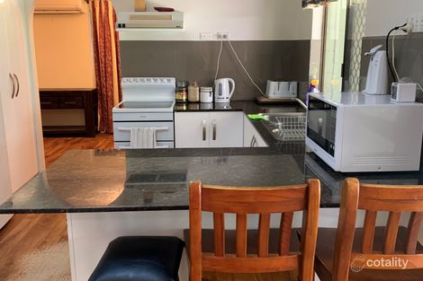 Property photo of 38 Windsor Street Gracemere QLD 4702