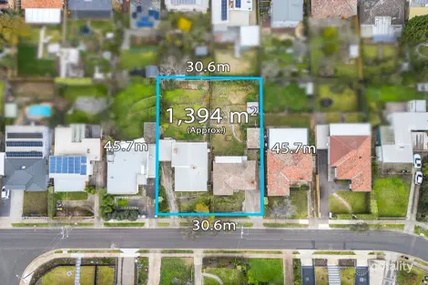 17 Josephine St, Oak Park, VIC 3046