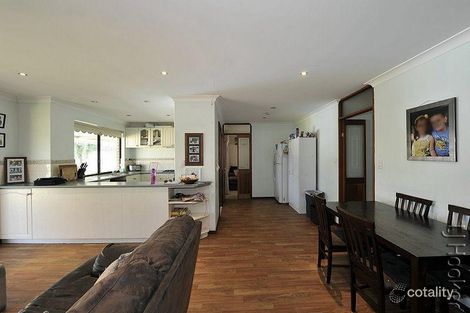 Property photo of 19 Yanagin Road Greenfields WA 6210