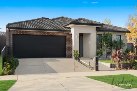 Property photo of 2 Dahlia Road Wallan VIC 3756