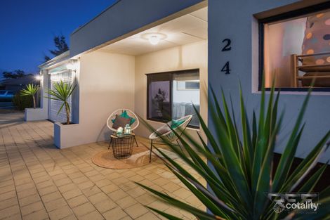 Property photo of 24 Narran Street Hilbert WA 6112