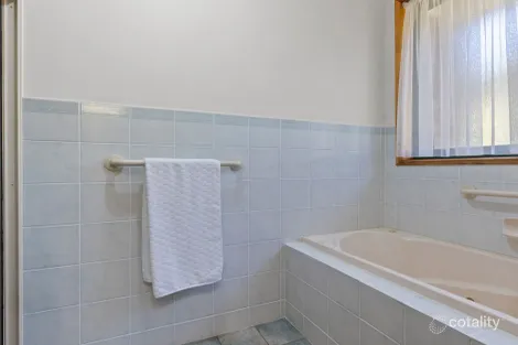 Property photo of 9 St Vincents Avenue Hallett Cove SA 5158