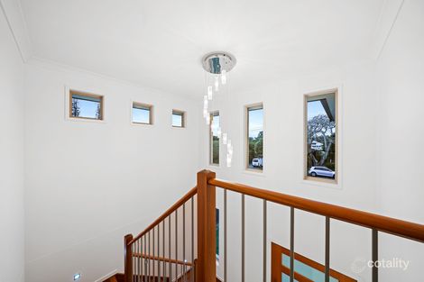 Property photo of 8 Shamrock Street Ormiston QLD 4160