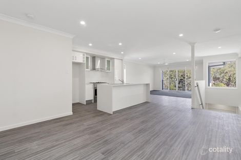 Property photo of 35 Aberdeen Circuit Spring Mountain QLD 4300