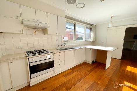 Property photo of 2/17 Garden Avenue Glen Huntly VIC 3163