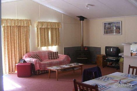 Property photo of 22 Weiland Road Severnlea QLD 4380