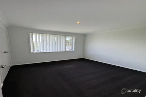 Property photo of 9 Oak Circuit Raymond Terrace NSW 2324