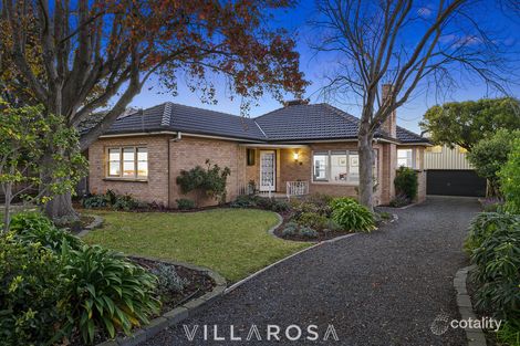 4 Toyne Ave, Hamlyn Heights, VIC 3215