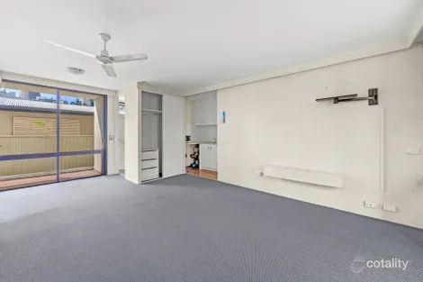 9/2877 Gold Coast Hwy, Surfers Paradise, QLD 4217