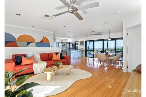 Property photo of 3 Hayles Close Mooroobool QLD 4870