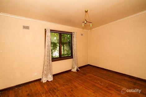 Property photo of 86 Adina Crescent Orange NSW 2800