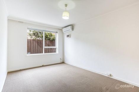 Property photo of 2/30 Finlayson Street Malvern VIC 3144