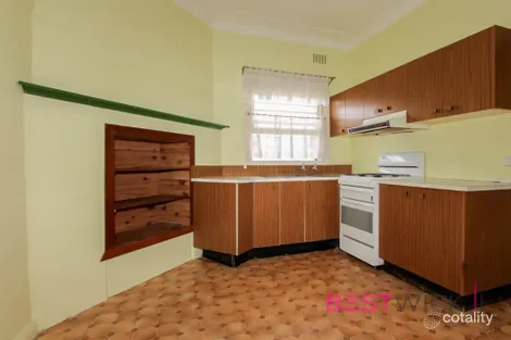 Property photo of 8 Cross Street Bathurst NSW 2795