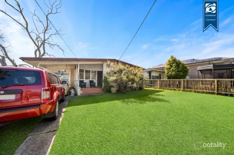 Property photo of 12 Mubo Crescent Holsworthy NSW 2173