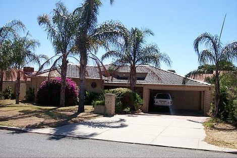 3 Ten Seldam Cir, Winthrop, WA 6150