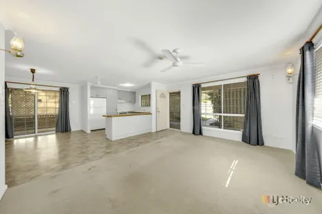 Property photo of 20 Centenary Drive Boyne Island QLD 4680