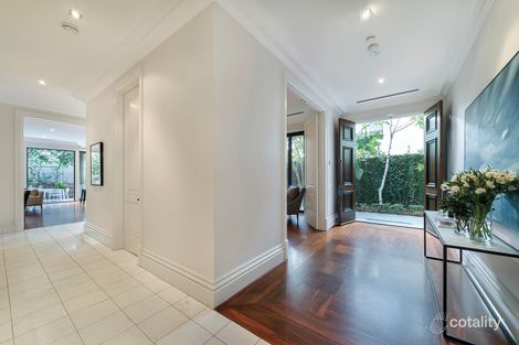 Property photo of 7C Woorigoleen Road Toorak VIC 3142