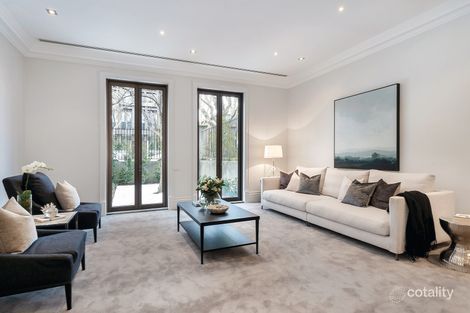 Property photo of 7C Woorigoleen Road Toorak VIC 3142