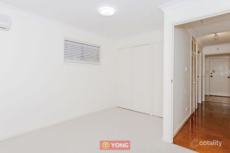 Property photo of 4 Saffron Street Robertson QLD 4109