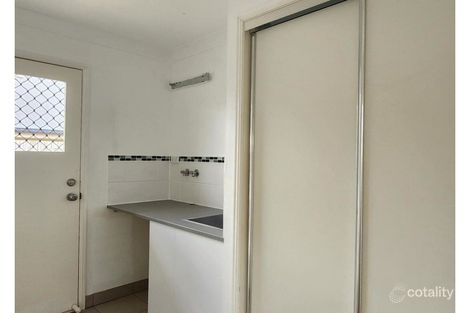 Property photo of 17 Neville Drive Branyan QLD 4670