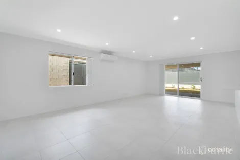 Property photo of 24 Bindarri Loop Yanchep WA 6035