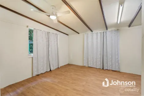 Property photo of 2/34 Bird Street Bundamba QLD 4304