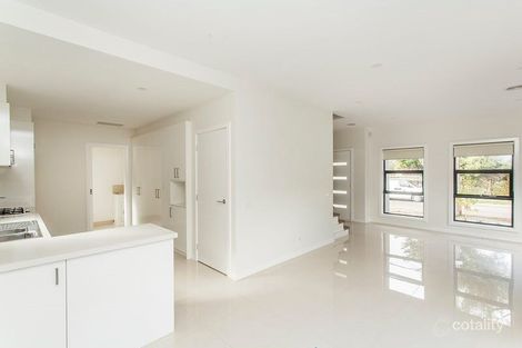Property photo of 1/68 Kevin Avenue Ferntree Gully VIC 3156