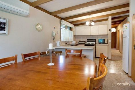 Property photo of 6 Edina Court Blairgowrie VIC 3942